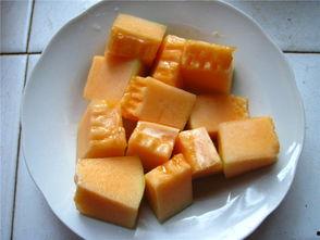 吃哈密瓜可以吃橙子吗