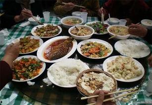 农村二丫吃瓜,农村二丫的夏日吃瓜记